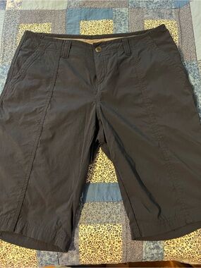 Royal Robbins Blue Women's Bermuda Shorts